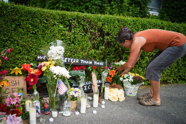 ice halts most vehicle stops after maine, texas shootings, sources say