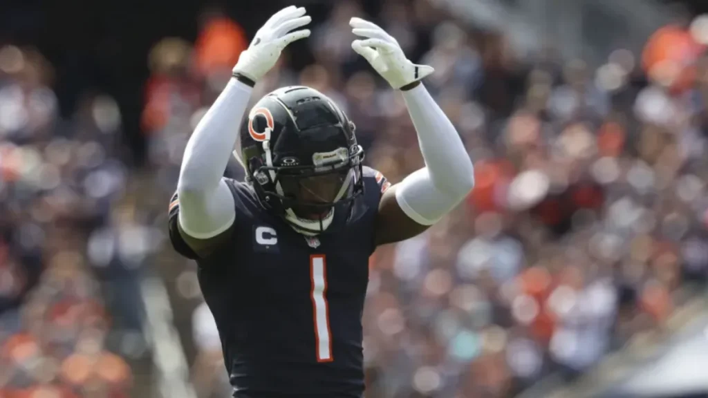 why bears' jaylon johnson fell out of top 10 nfl cornerbacks in espn poll