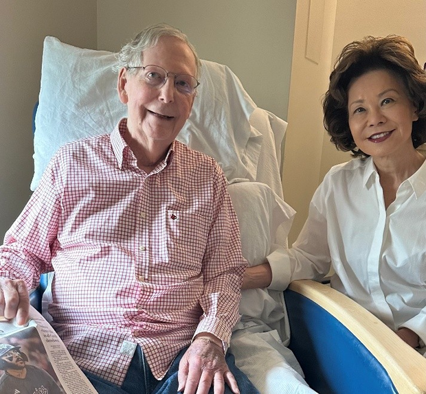 mitch mcconnell says he was “briefly unconscious,” had pneumonia in latest health update