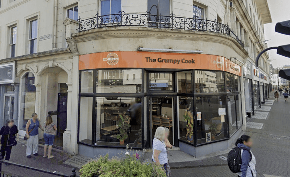 reform council leader threatens to report cafe owner to police after feeding children for free