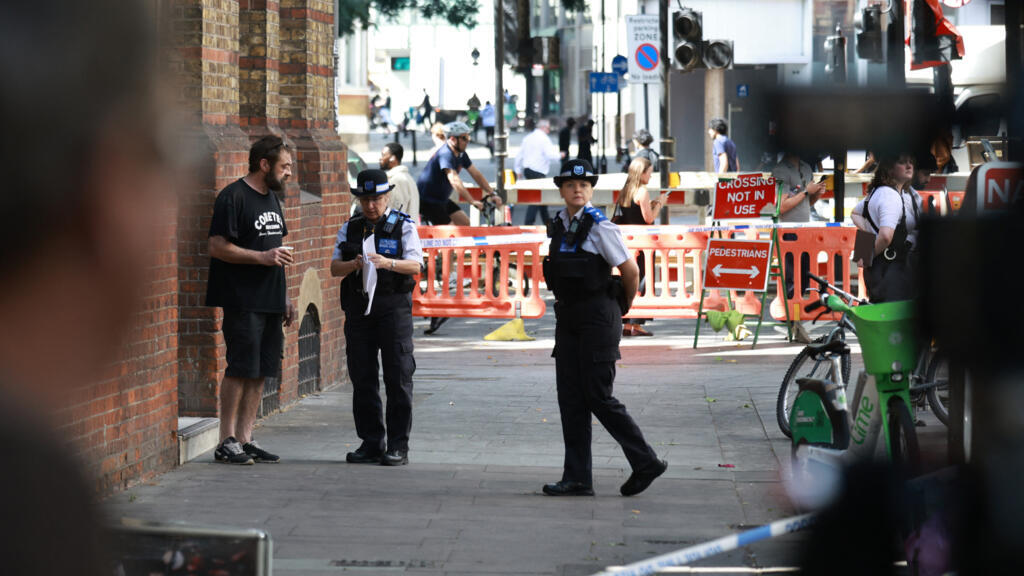 woman arrested after four stabbed in london's popular covent garden