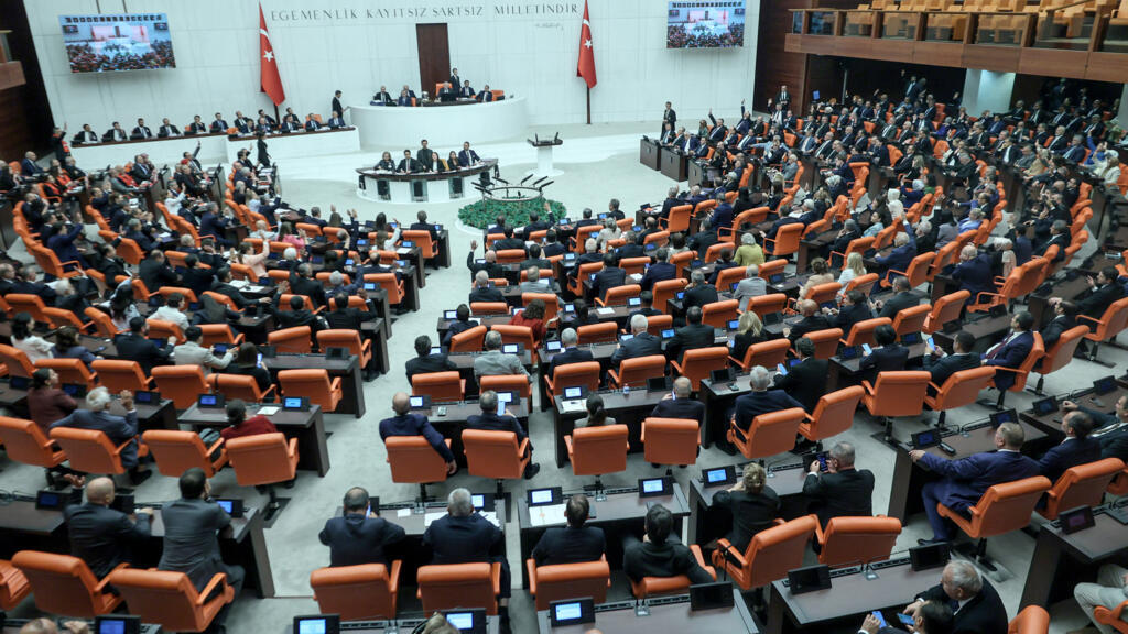 turkey's parliament passes limited amnesty law for kurdish pkk militants
