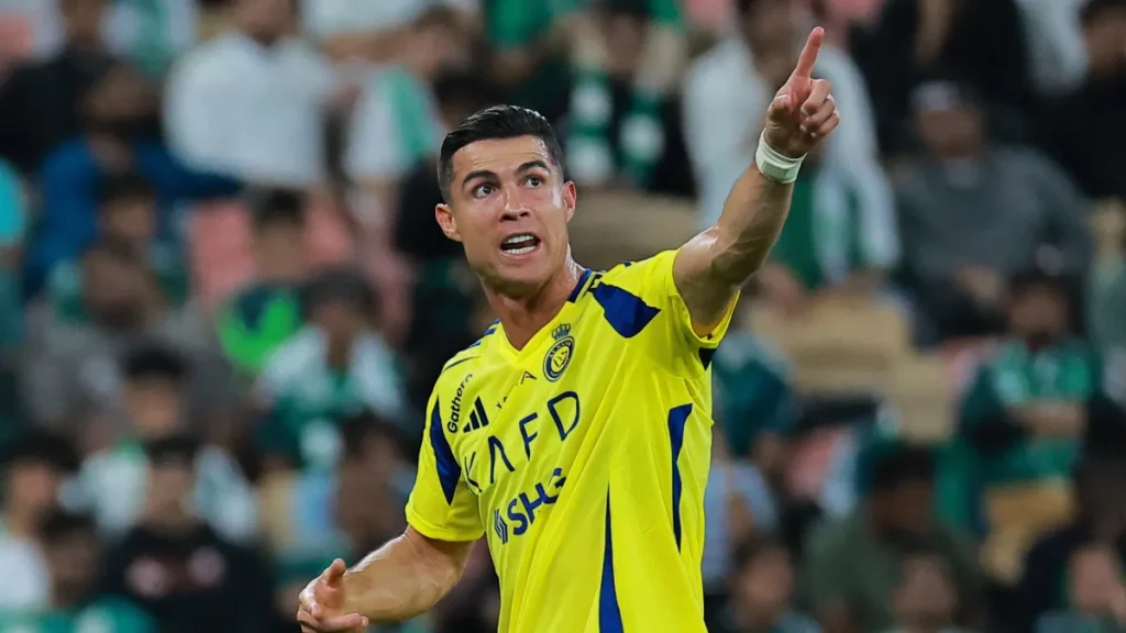 cristiano ronaldo has shy moment as al nassr teammates congratulate him on georgina rodriguez wedding