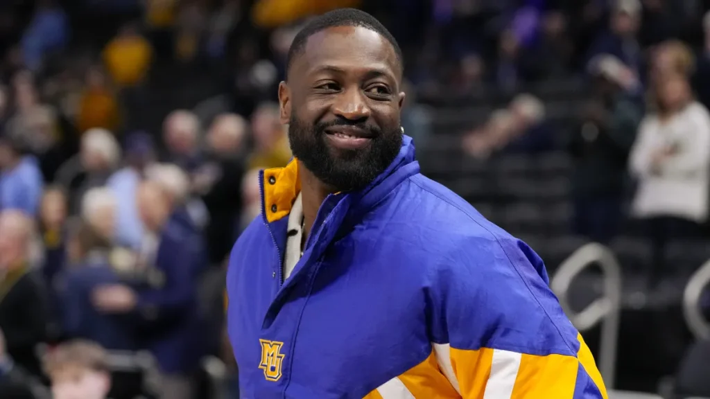 dwyane wade debuts new look, wife gabrielle union responds