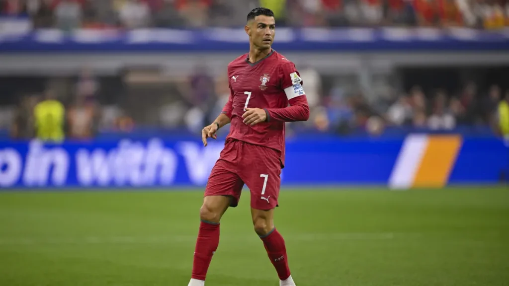 cristiano ronaldo and georgina rodriguez reveal why wedding was in their living room