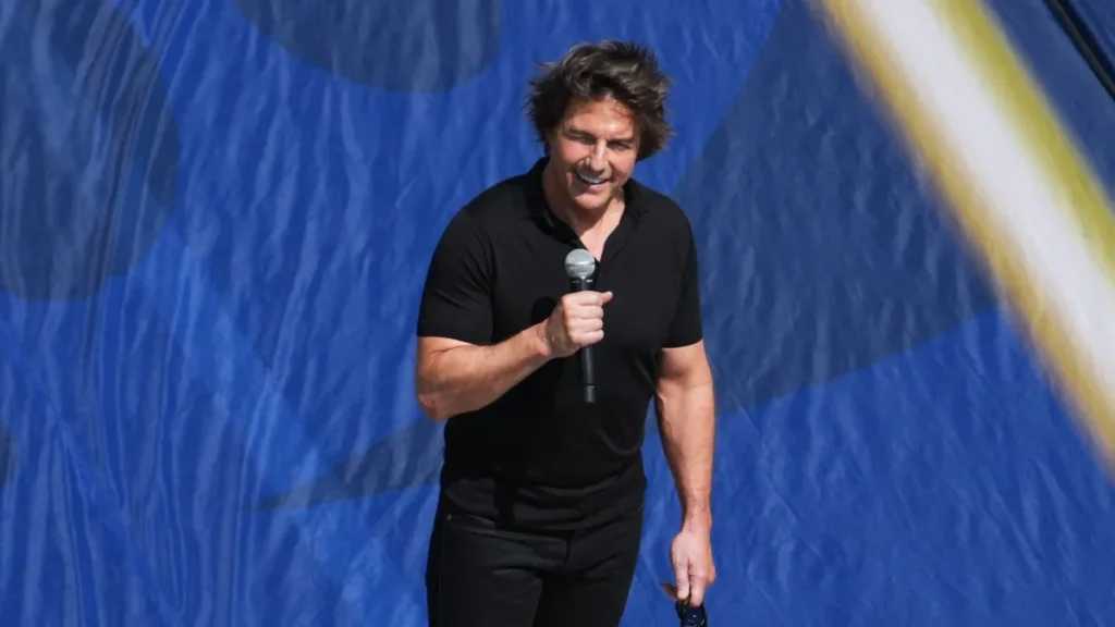 'days of thunder' sequel details: what's known about nascar movie's return with tom cruise, anne hathaway