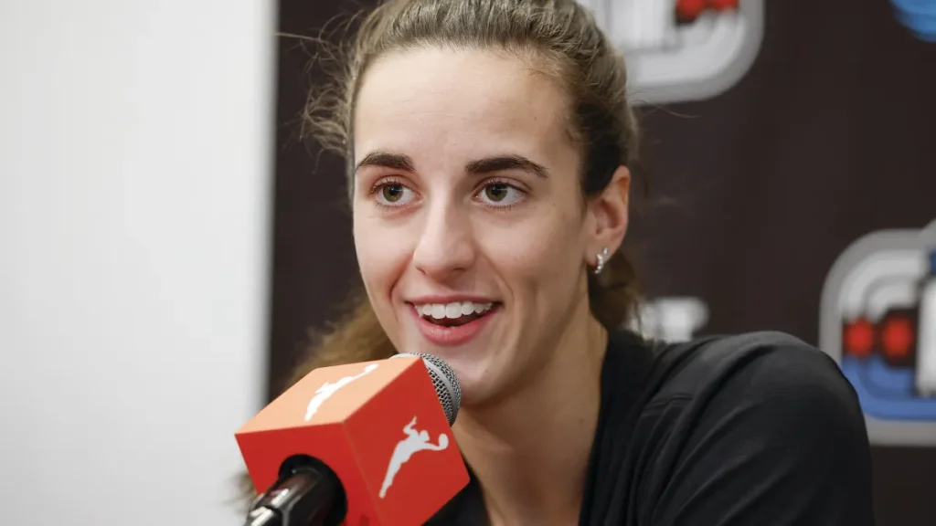 caitlin clark makes feelings clear after team usa world cup decision