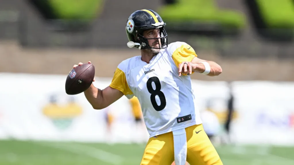 steelers qb aaron rodgers is not 'enjoyable to watch,' per an espn analyst
