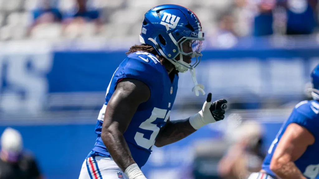 giants' arvell reese is giving fans lots to talk about