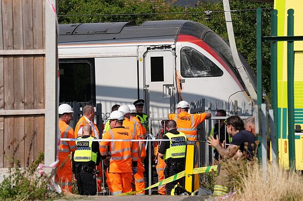 wickford train derailment live: 'do not travel' warning issued as train derails in essex