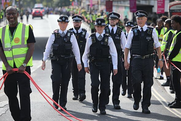notting hill carnival live: 2026 london party underway as police issue new ban