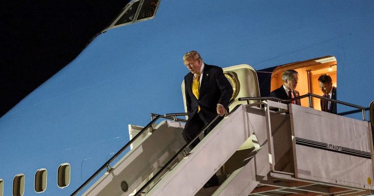 trump used air force one passengers as decoys, saved himself