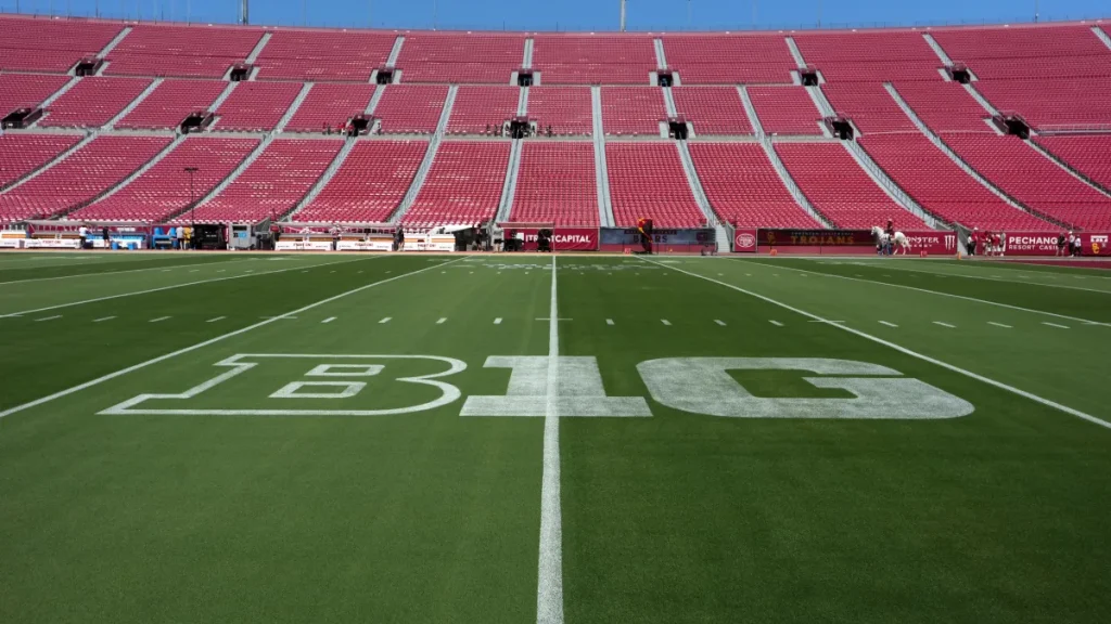 why the big ten just banned former pro players from returning to college football