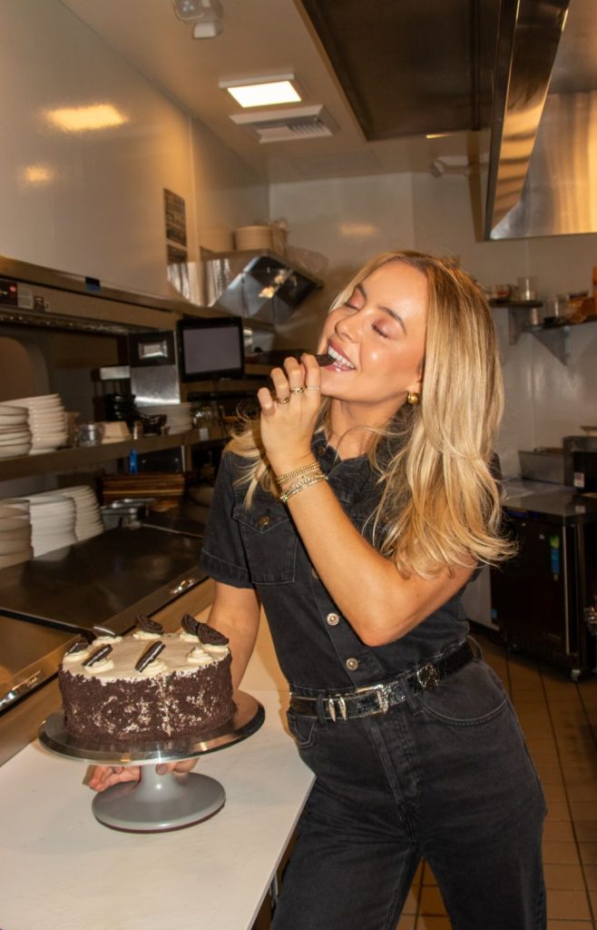 the private chefs hollywood trusts behind closed doors