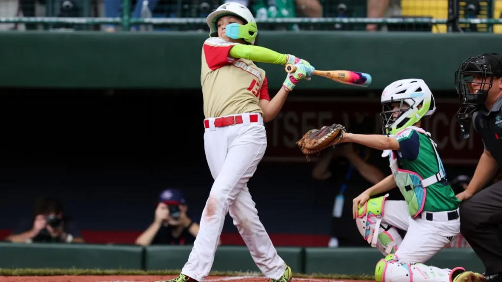 what to know about carsynn meyer, the first girl to ever appear in a llws championship game
