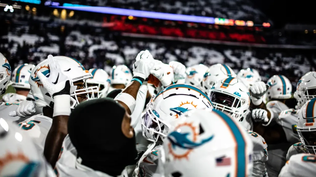 miami dolphins fans can kick off the season with a las vegas game day getaway