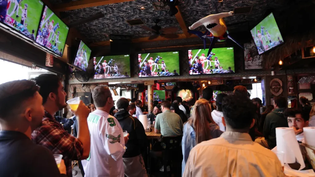 ranking the best streaming services for sports fans: fubo, youtube tv, espn, directv and more