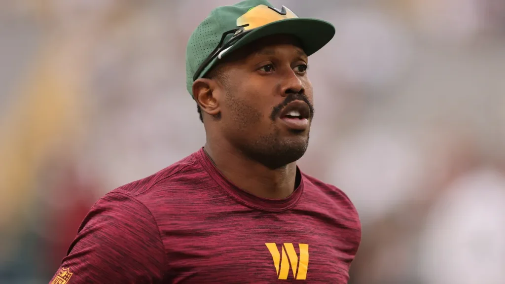 philadelphia eagles named top landing spot for eight time pro bowl edge rusher