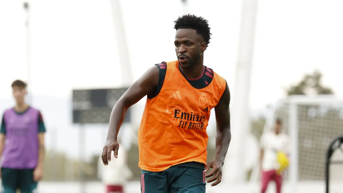 vinicius junior returns to real madrid training: next steps in contract talks amid arsenal interest