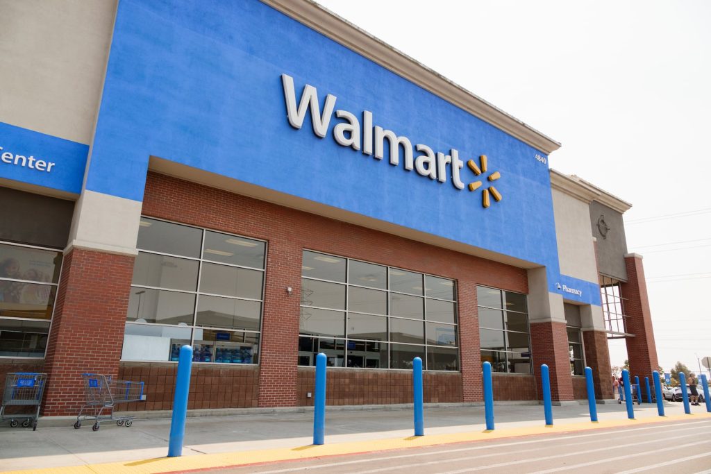 police seek man who found $30 on walmart floor and didn’t turn it in: ‘this is a joke, right?’