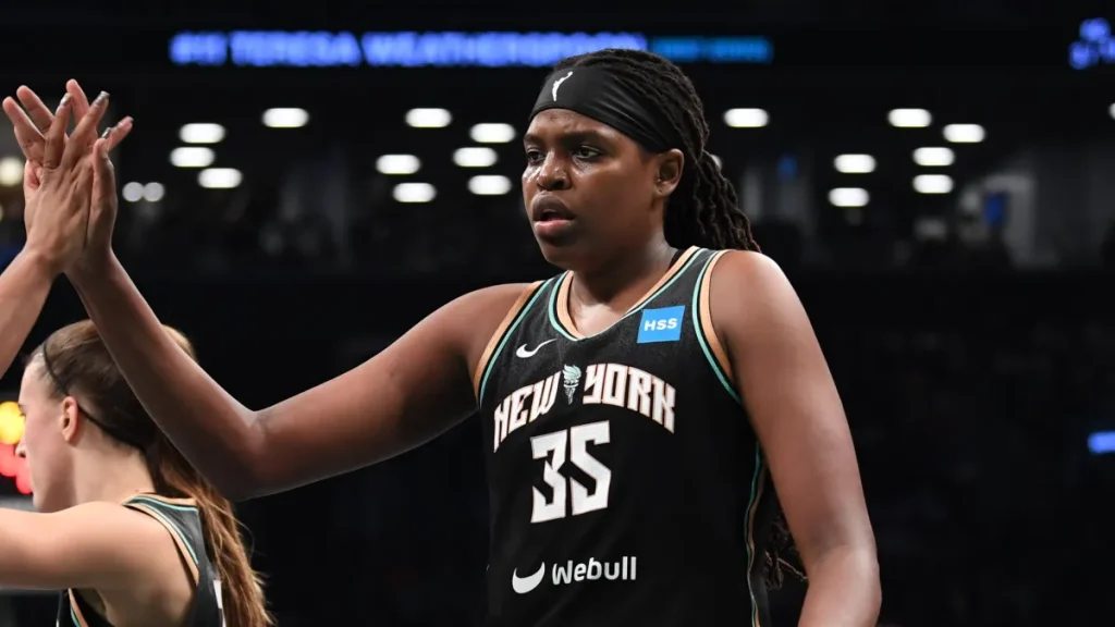 liberty star jonquel jones faces wnba punishment after sophie cunningham incident