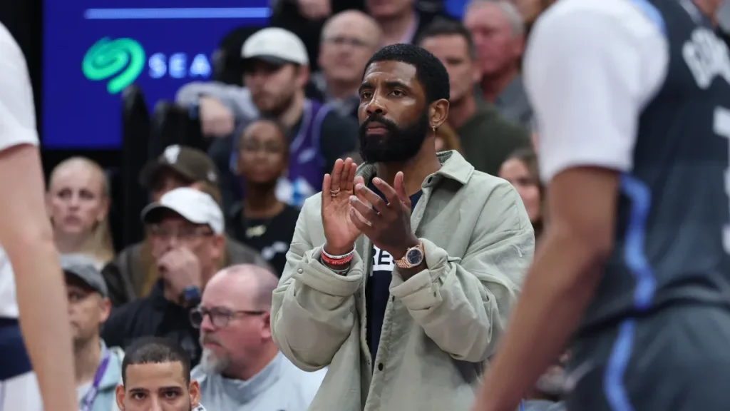 aaron rodgers hands stephen a. smith rare 'flowers' after stunning kyrie irving walk back