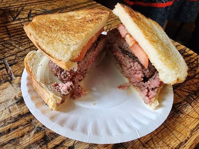 america’s family owned restaurant legends, from hamburgers to cheesesteaks