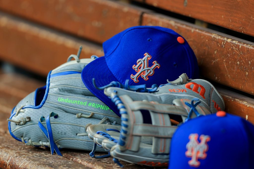 medical personnel came to butch huskey's house before the mets star's tragic death