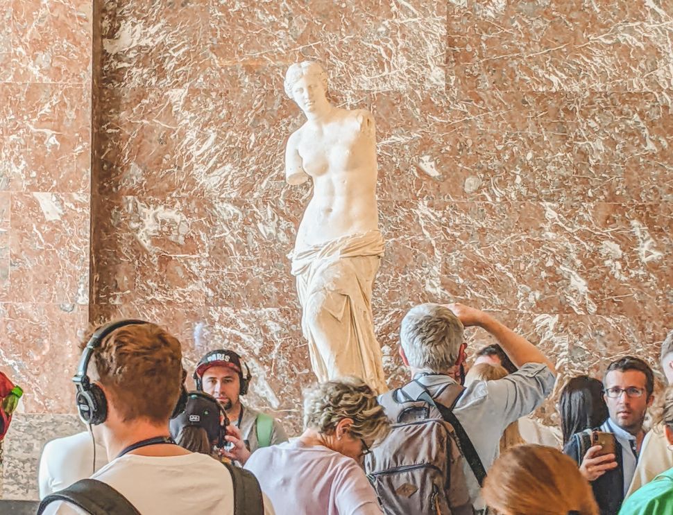 an insider’s guide to ultra exclusive private museum tours