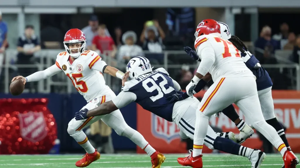 cowboys, quinnen williams agree to historic three year extension