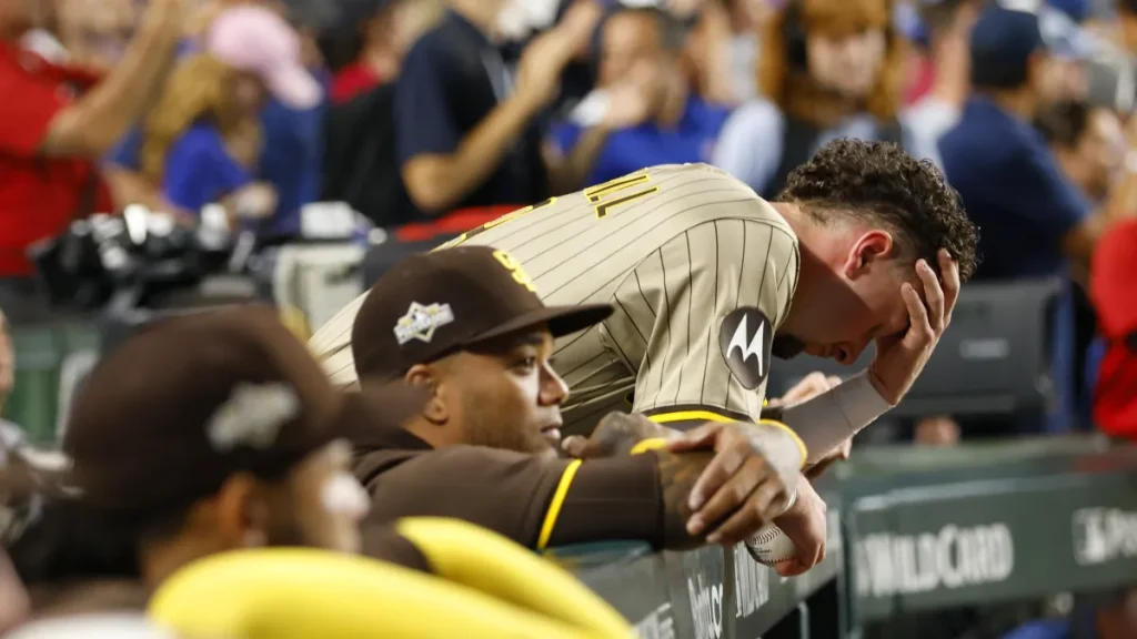 padres' craig stammen gets shaky job security update from mlb insider