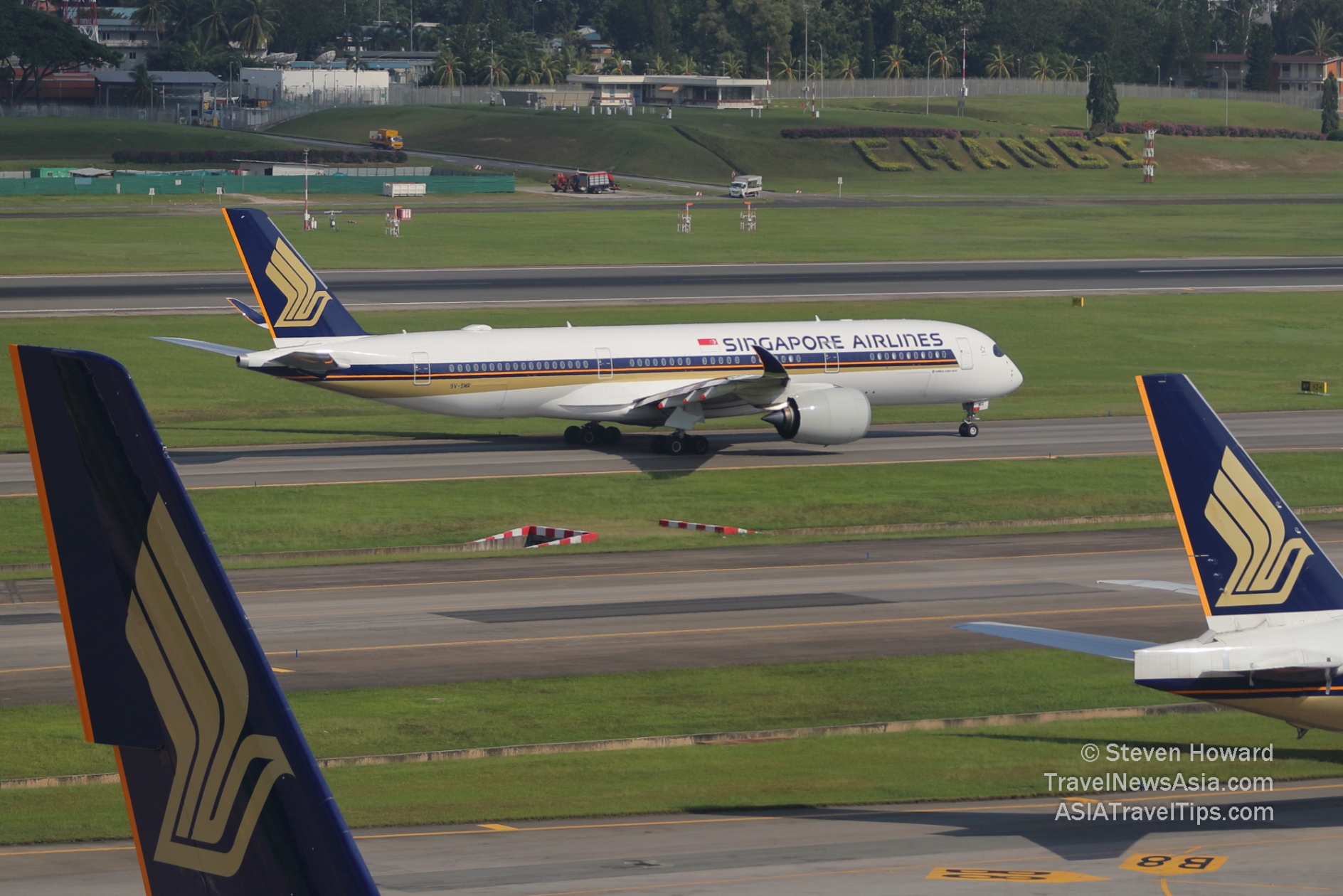 singapore changi airport reports q2 2024 traffic