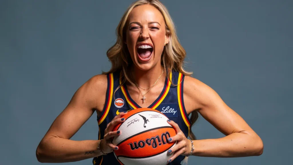 Sophie Cunningham sends heartfelt message to Fever rookie amid reduced role sophie cunningham sends heartfelt message to fever rookie amid reduced role