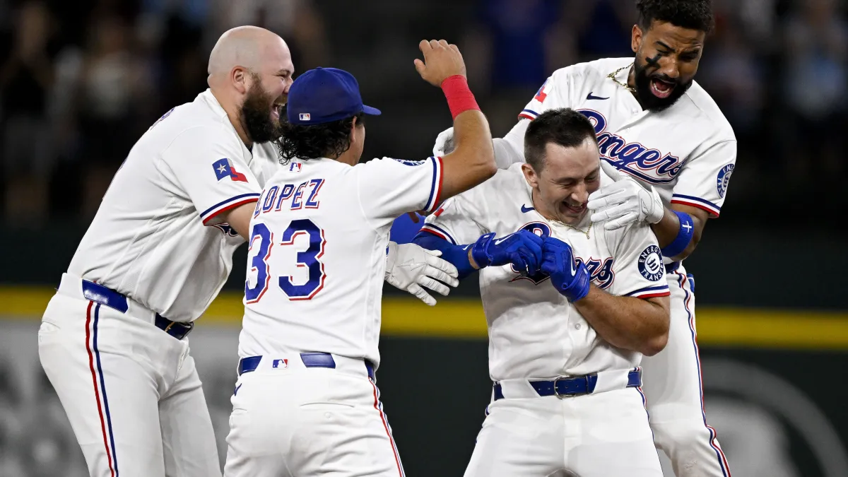 rangers make major shift in trade deadline plans amid 'off limits' update