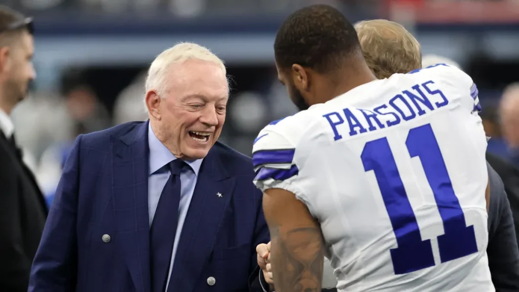cowboys diss micah parsons after quinnen williams signs $100 million deal