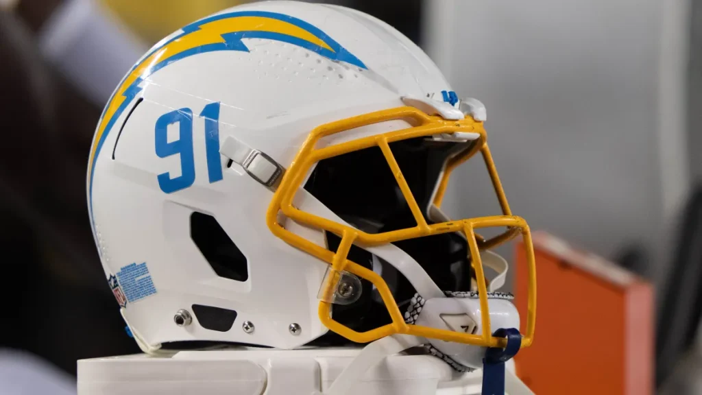chargers get scary injury news as pro bowl lineman is carted off practice field