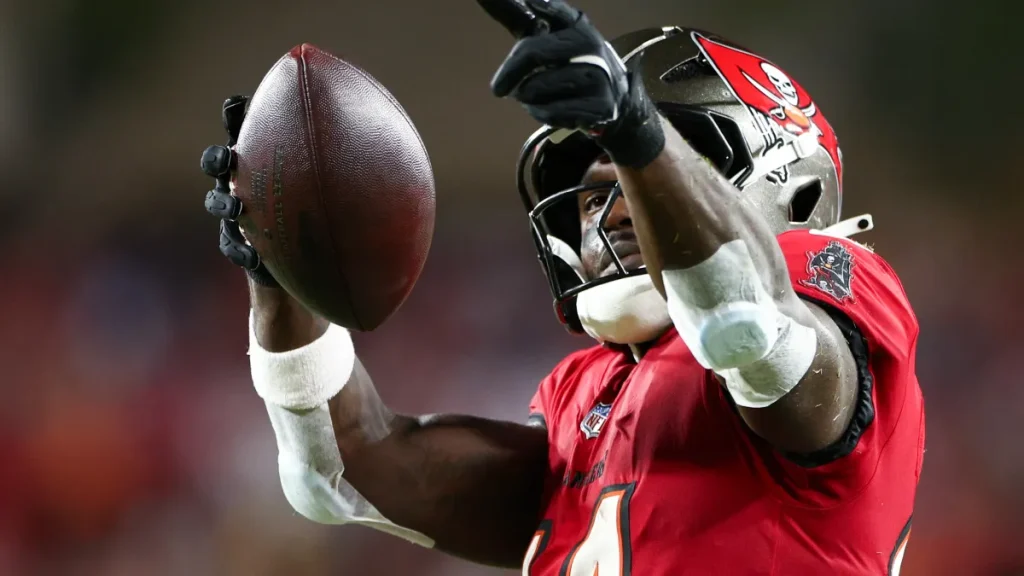 buccaneers claimed to have most overpaid wide receiver and tight end in nfl
