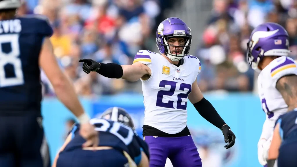 vikings' beloved safety gets hall of fame projection that fans won't like at all