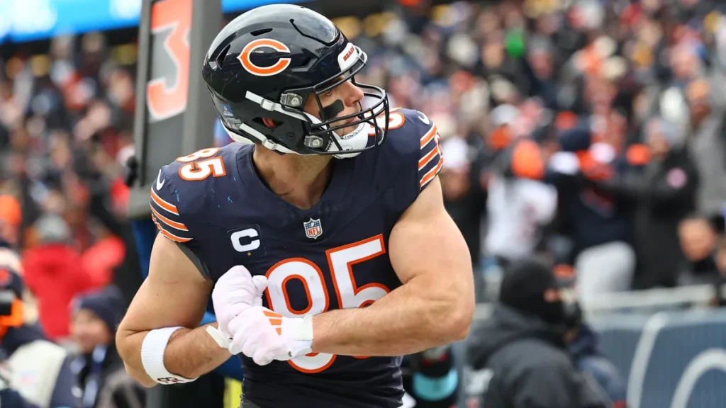 bears urged to make a cole kmet trade decision that doesn't make any sense