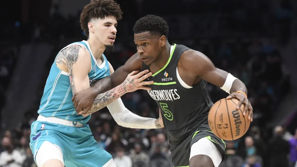 timberwolves predicted to outbid lakers for $46m ex warriors nba champion to pair with ant