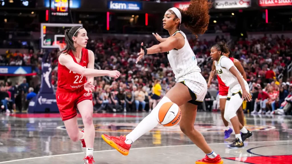 caitlin clark sends strong warning about angel reese, dream after fever victory