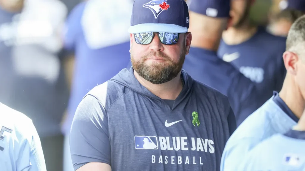 blue jays acquire 2023 world series champion utilityman from rangers in trade