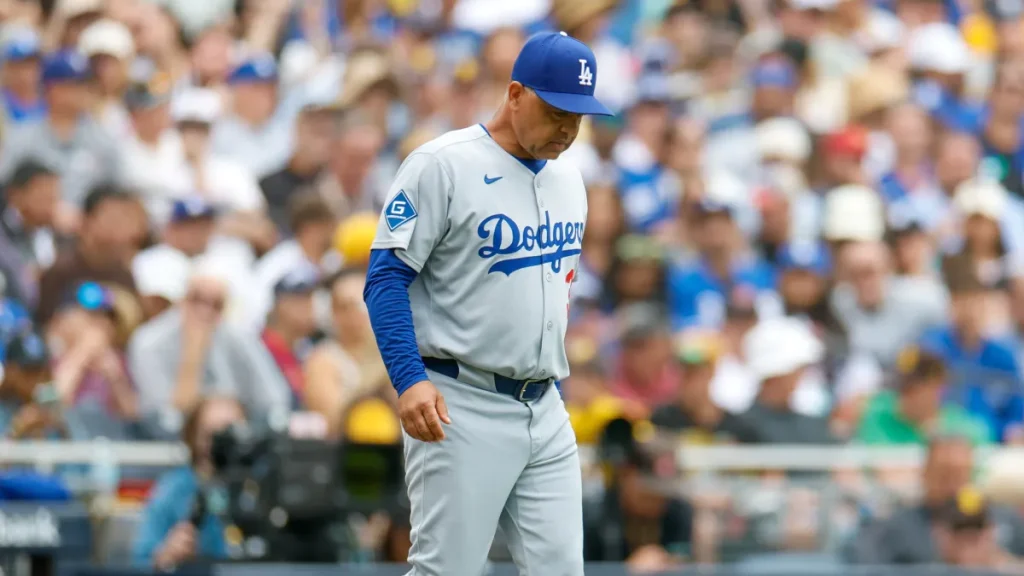 why dave roberts is right to rip dodgers for playing 'below average' baseball amid losing stretch