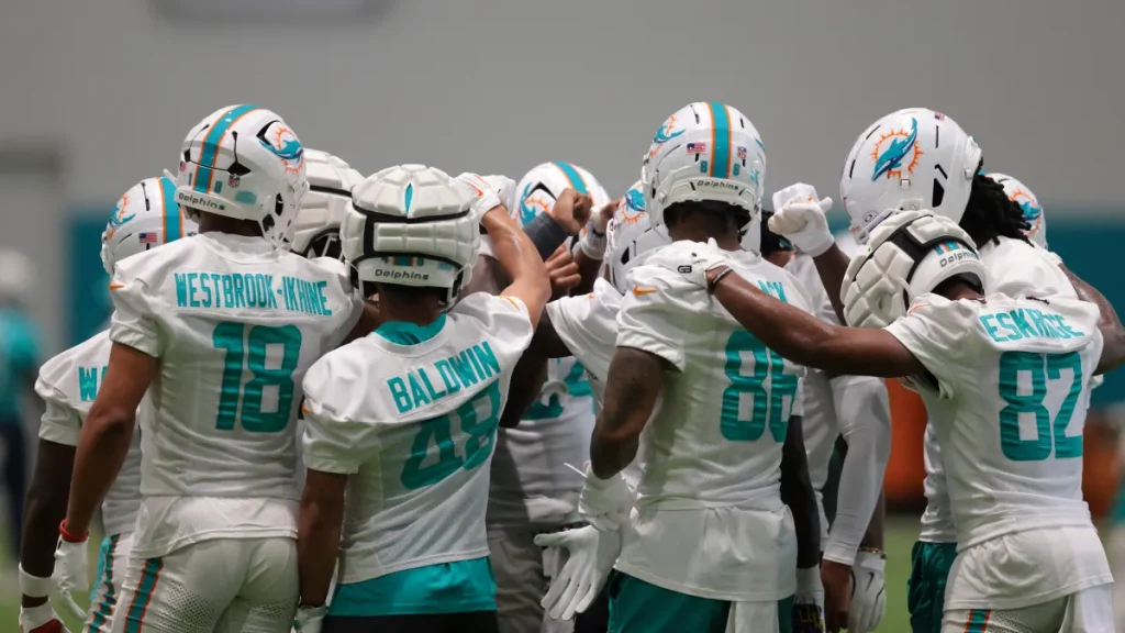 Dolphins cut 129-tackle starter in shocking defensive shakeup dolphins cut 129 tackle starter in shocking defensive shakeup