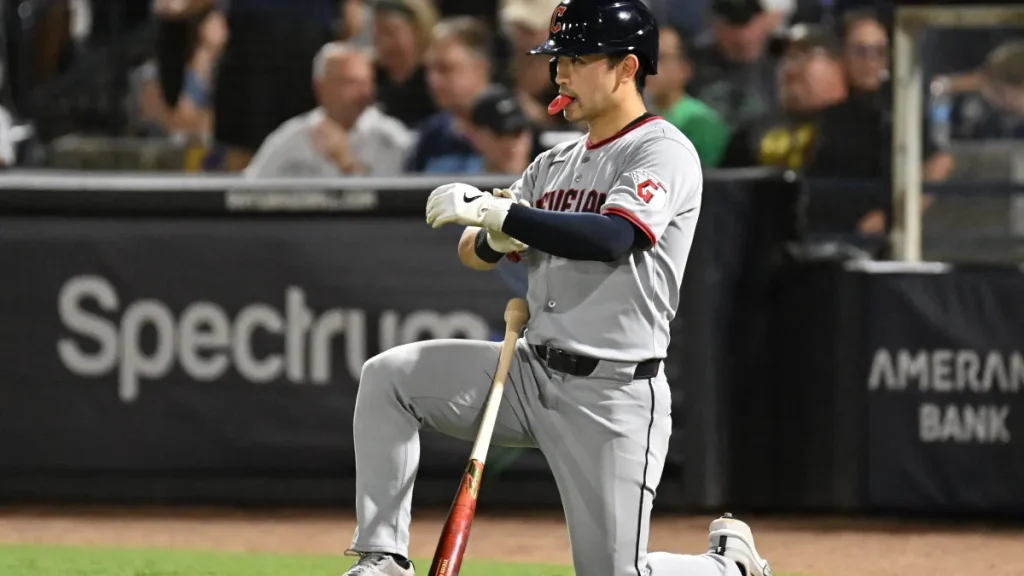 why guardians could have $10 million offseason problem with steven kwan