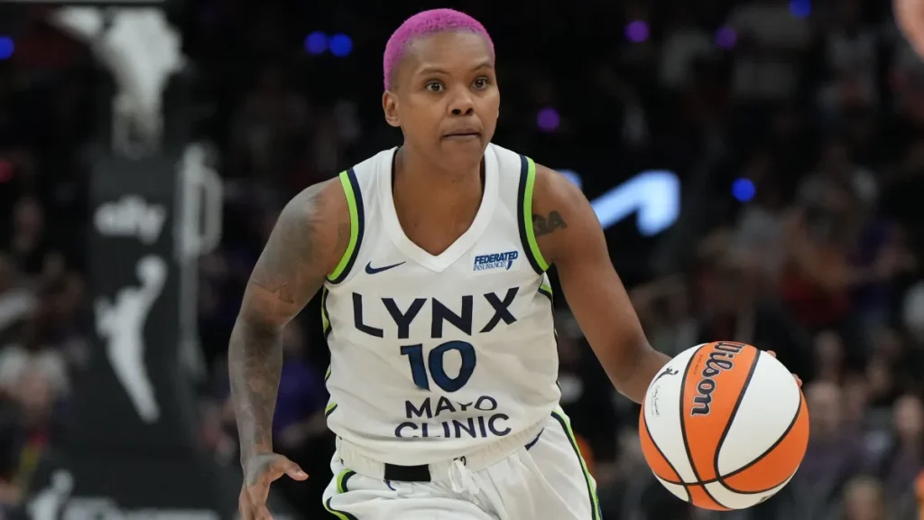 courtney williams reveals why she refused to wear caitlin clark’s shoes against fever