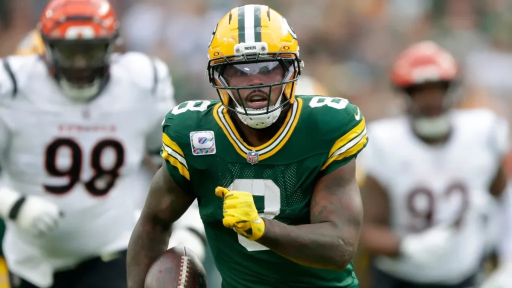 packers rb depth chart: green bay trades for kaleb johnson as josh jacobs goes on commissioner's exempt list