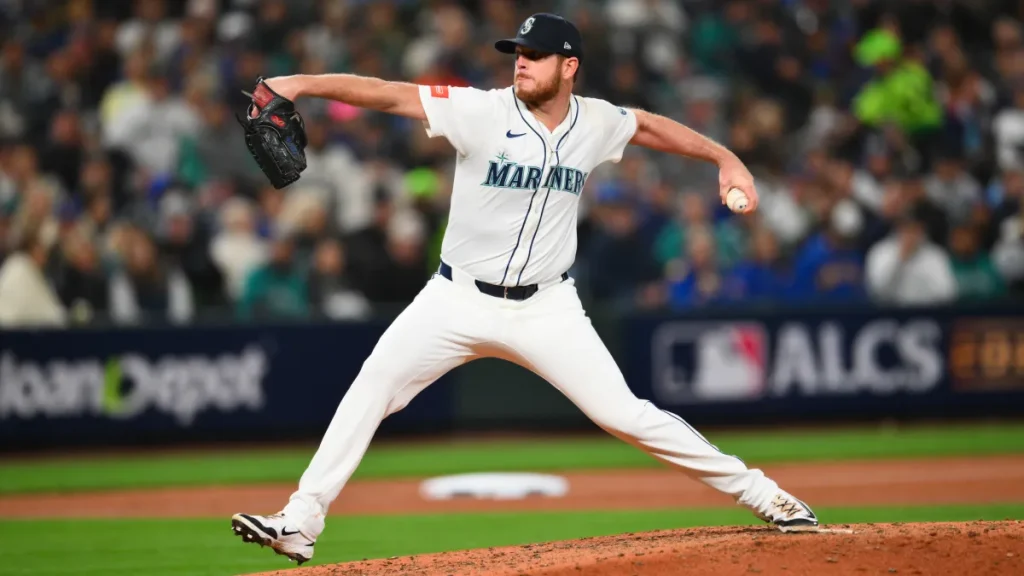 cardinals cut ties with ex dodgers, yankees 3.80 era lefty reliever