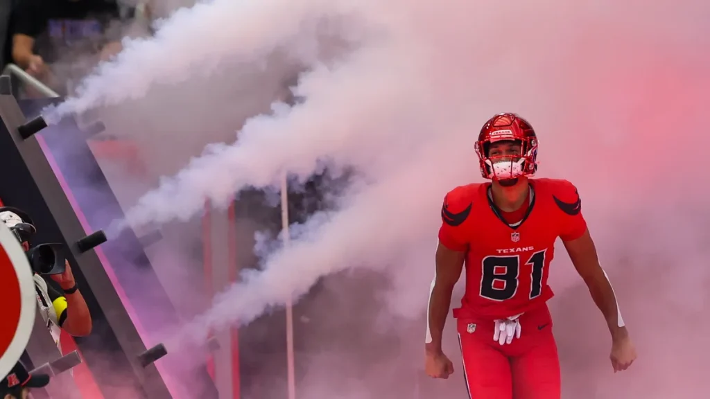 texans linked to patriots, ravens wrs in trade talks after jayden higgins injury