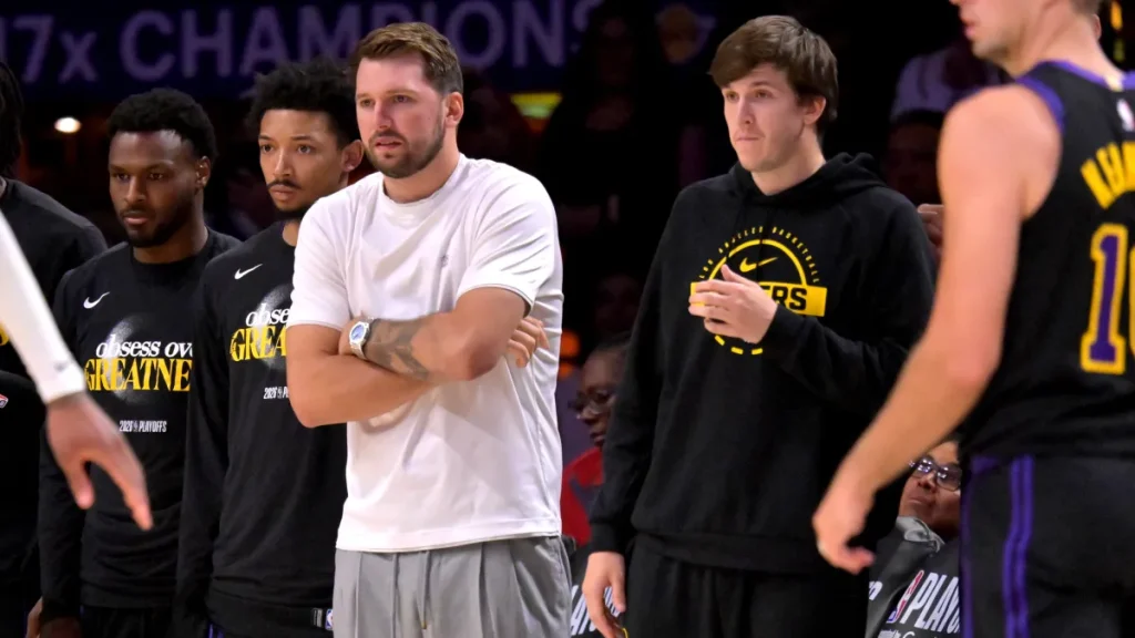lakers linked to trade for mavericks' $64m former luka doncic teammate with proven chemistry